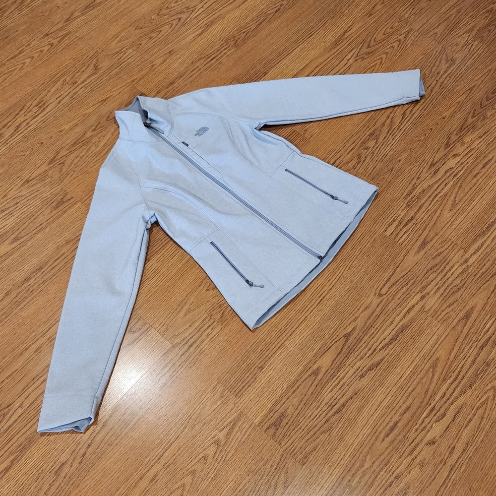 The North Face Women's Light Gray Jacket Size M - Picture 9 of 15